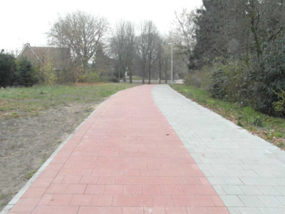 Radweg Katzenbuckel weiterer Wegeverlauf in Richtung Richard-Dehmel-Stra&szlig;e